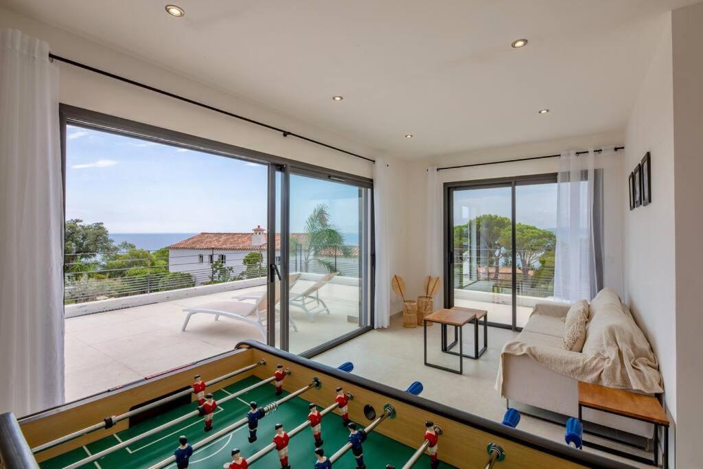 Nouveau Villa Californienne Aux Issambres Dans Le Golfe De Saint-Tropez 외부 사진