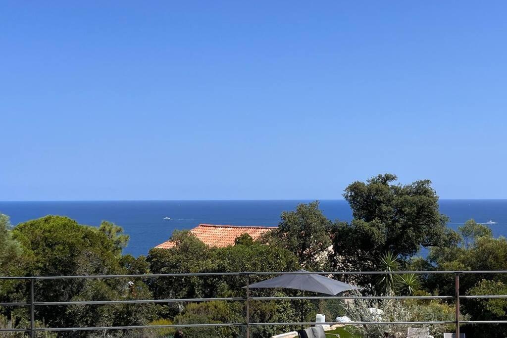 Nouveau Villa Californienne Aux Issambres Dans Le Golfe De Saint-Tropez 외부 사진